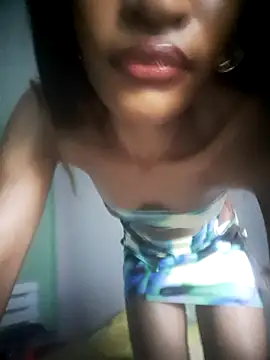 GoddessVee online show from 12/17/25, 02:56