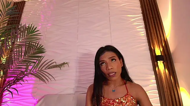 Snapshot of kimberly_Gonzalez1 chatting on 10/08/25, 03:15 kimberly Gonzalez1 online show from 10/08/25, 03:15