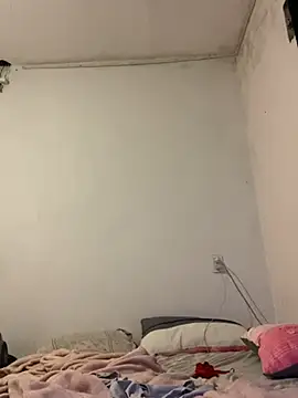 canderodrig777 online show from 12/31/24, 12:57