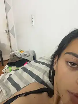 canderodrig777 online show from 10/18/25, 07:58