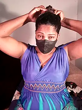 Kim kardashia1 online show from 12/02/24, 03:47