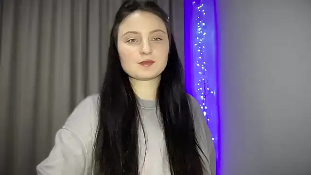 Snapshot of LocaAlis chatting on 01/28/25, 03:35 LocaAlis online show from 01/28/25, 03:35