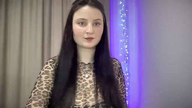 Snapshot of LocaAlis chatting on 02/07/25, 12:50 LocaAlis online show from 02/07/25, 12:50