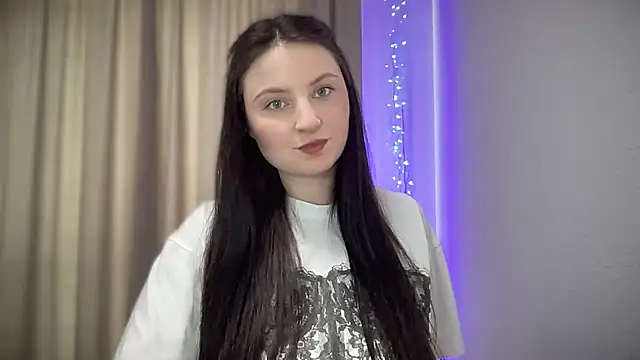 Snapshot of LocaAlis chatting on 02/20/25, 01:08 LocaAlis online show from 02/20/25, 01:08