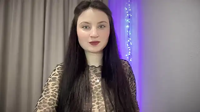 Snapshot of LocaAlis chatting on 03/15/25, 08:43 LocaAlis online show from 03/15/25, 08:43