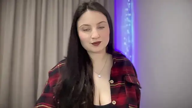 Snapshot of LocaAlis chatting on 03/16/25, 09:58 LocaAlis online show from 03/16/25, 09:58