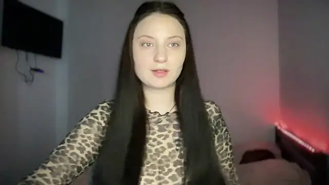 Snapshot of LocaAlis chatting on 10/12/25, 10:58 LocaAlis online show from 10/12/25, 10:58