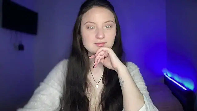 Snapshot of LocaAlis chatting on 10/26/25, 07:14 LocaAlis online show from 10/26/25, 07:14