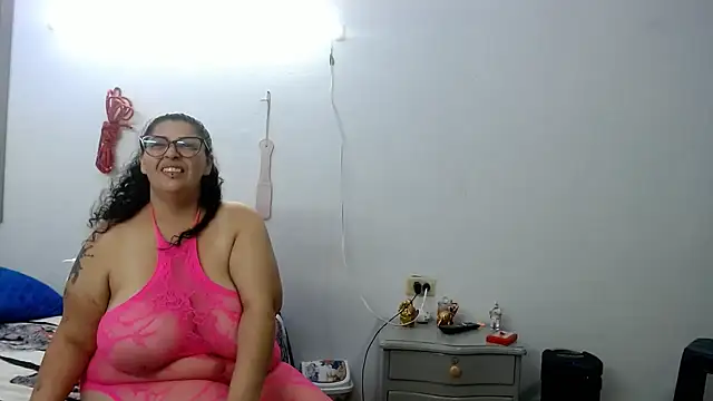 Snapshot of bubis_laru53 chatting on 12/10/24, 01:54 bubis laru53 online show from 12/10/24, 01:54