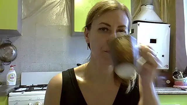 Snapshot of AshleyXHoney chatting on 12/12/24, 09:19 AshleyXHoney online show from 12/12/24, 09:19