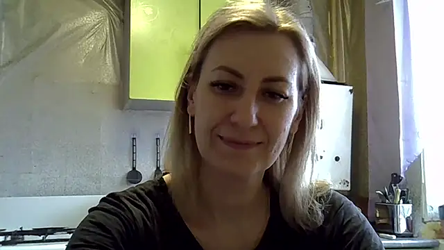 Snapshot of AshleyXHoney chatting on 01/16/25, 09:48 AshleyXHoney online show from 01/16/25, 09:48