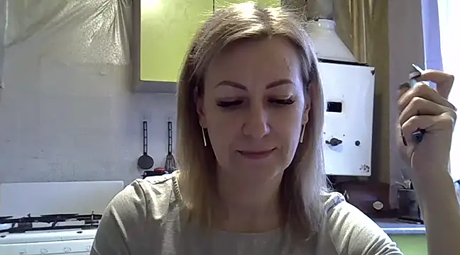 Snapshot of AshleyXHoney chatting on 01/28/25, 07:32 AshleyXHoney online show from 01/28/25, 07:32