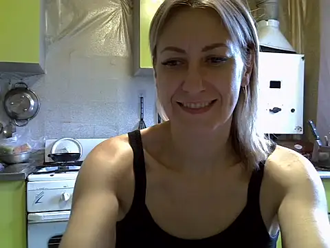 Snapshot of AshleyXHoney chatting on 09/12/25, 05:51 AshleyXHoney online show from 09/12/25, 05:51