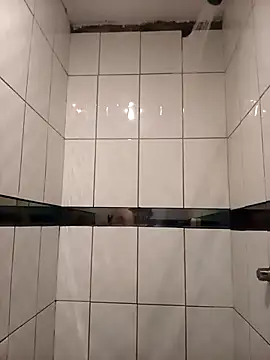 Snapshot of ladygmusic chatting on 11/11/25, 06:46 ladygmusic online show from 11/11/25, 06:46