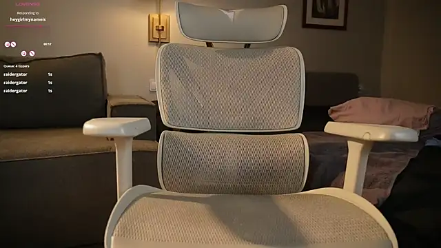 Snapshot of milablum777 chatting on 12/29/24, 07:11 milablum777 online show from 12/29/24, 07:11