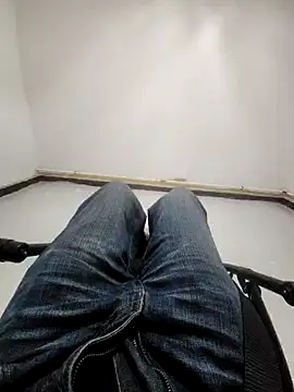 Snapshot of 2tomka52052sex chatting on 01/25/25, 10:08 2tomka52052sex online show from 01/25/25, 10:08