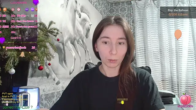 Snapshot of Wowpornoo chatting on 12/19/24, 02:24 Wowpornoo online show from 12/19/24, 02:24