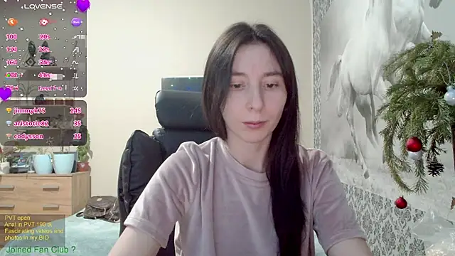 Snapshot of Wowpornoo chatting on 12/31/24, 07:51 Wowpornoo online show from 12/31/24, 07:51