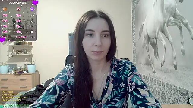 Snapshot of Wowpornoo chatting on 01/12/25, 12:33 Wowpornoo online show from 01/12/25, 12:33