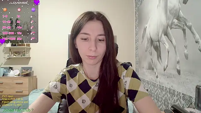 Snapshot of Wowpornoo chatting on 01/22/25, 12:06 Wowpornoo online show from 01/22/25, 12:06