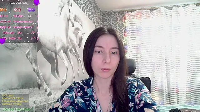 Snapshot of Wowpornoo chatting on 02/11/25, 12:27 Wowpornoo online show from 02/11/25, 12:27