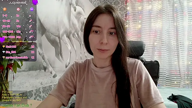 Snapshot of Wowpornoo chatting on 02/16/25, 02:00 Wowpornoo online show from 02/16/25, 02:00