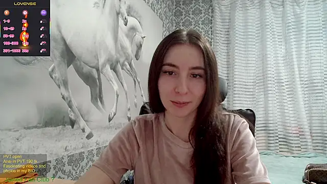 Snapshot of Wowpornoo chatting on 02/26/25, 05:07 Wowpornoo online show from 02/26/25, 05:07