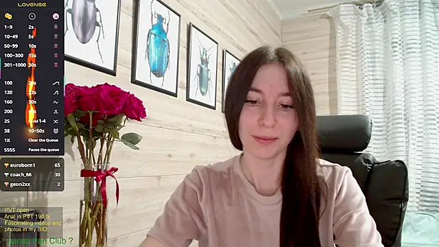 Snapshot of Wowpornoo chatting on 03/13/25, 03:39 Wowpornoo online show from 03/13/25, 03:39