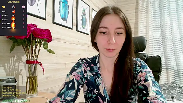 Snapshot of Wowpornoo chatting on 03/14/25, 01:46 Wowpornoo online show from 03/14/25, 01:46