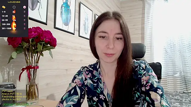 Snapshot of Wowpornoo chatting on 03/15/25, 06:14 Wowpornoo online show from 03/15/25, 06:14