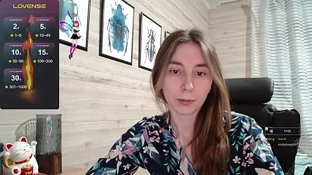 Snapshot of Wowpornoo chatting on 10/28/25, 01:36 Wowpornoo online show from 10/28/25, 01:36