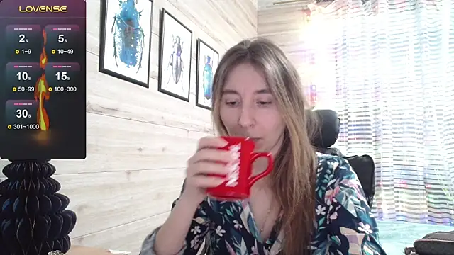 Wowpornoo online show from 12/21/25, 02:35