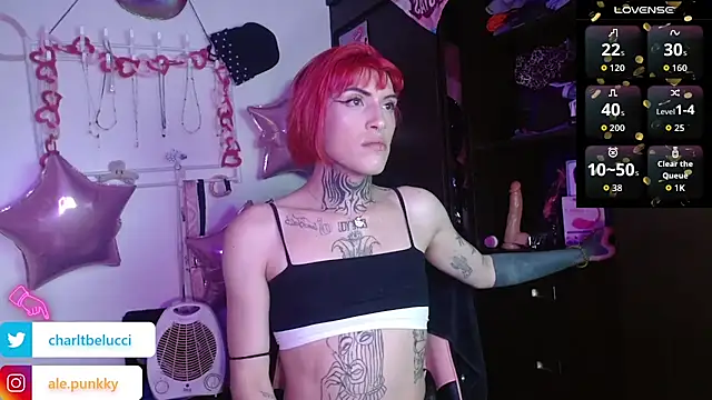 Snapshot of charlotbelucci_ chatting on 02/23/26, 10:29 charlotbelucci online show from 02/23/26, 10:29