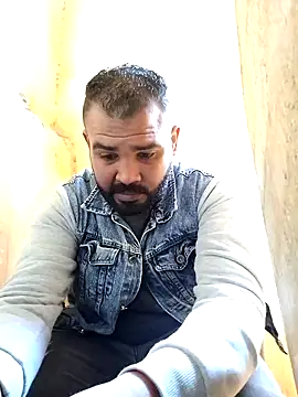 ListedLoin online show from 01/13/25, 08:26