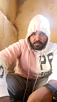 ListedLoin online show from 01/25/25, 11:23