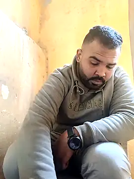 ListedLoin online show from 01/26/25, 08:25