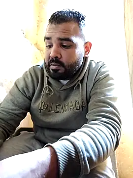 ListedLoin online show from 01/29/25, 08:18