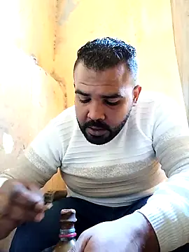 ListedLoin online show from 01/30/25, 08:32