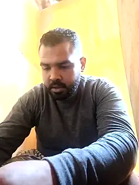 ListedLoin online show from 02/02/25, 07:30