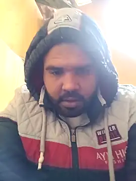 ListedLoin online show from 02/06/25, 12:05