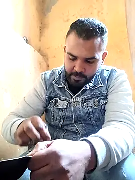 ListedLoin online show from 02/08/25, 02:38