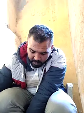 ListedLoin online show from 02/10/25, 02:48