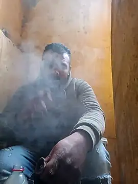 ListedLoin online show from 02/12/25, 08:59