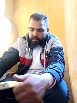 ListedLoin online show from 02/12/25, 01:37