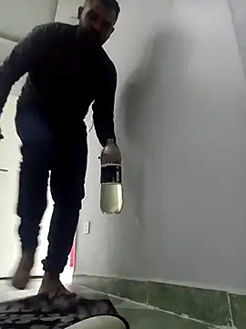 ListedLoin online show from 02/19/25, 03:05