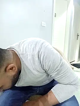 ListedLoin online show from 03/04/25, 10:24