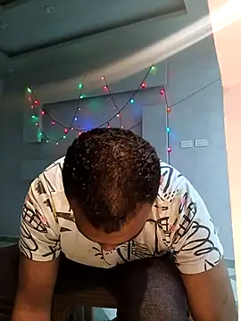 ListedLoin online show from 03/07/25, 07:49