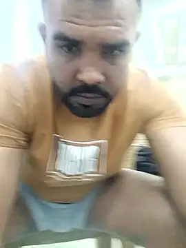 ListedLoin online show from 03/11/25, 05:35