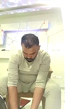 ListedLoin online show from 03/14/25, 05:35