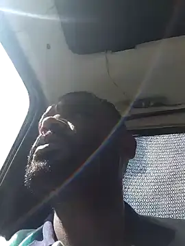 ListedLoin online show from 10/08/25, 08:23